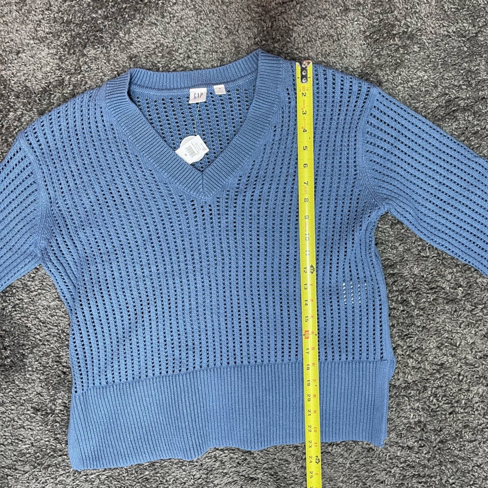 Gap blue cotton V-neck opened stitch relaxed sweater women’s size M - Picture 12 of 14